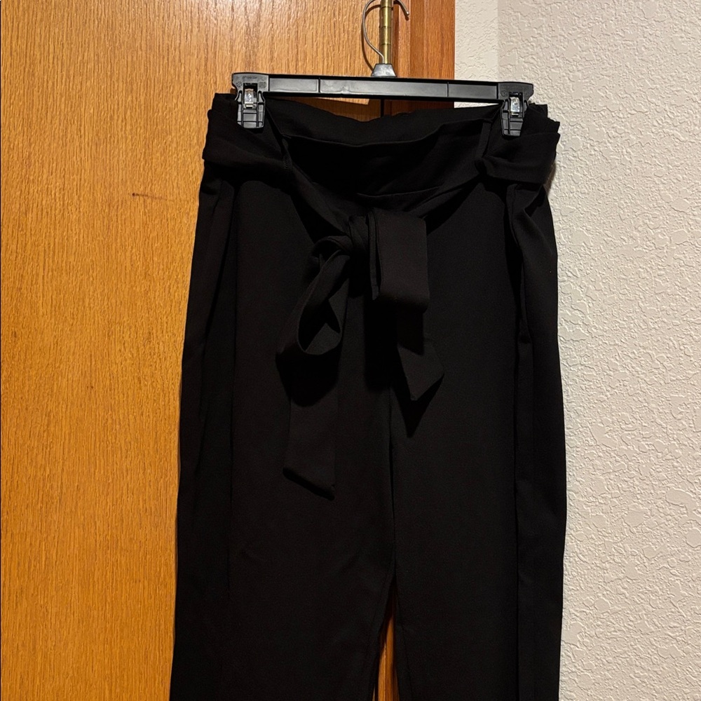 Forever 21 Black Tie-Waist Pants